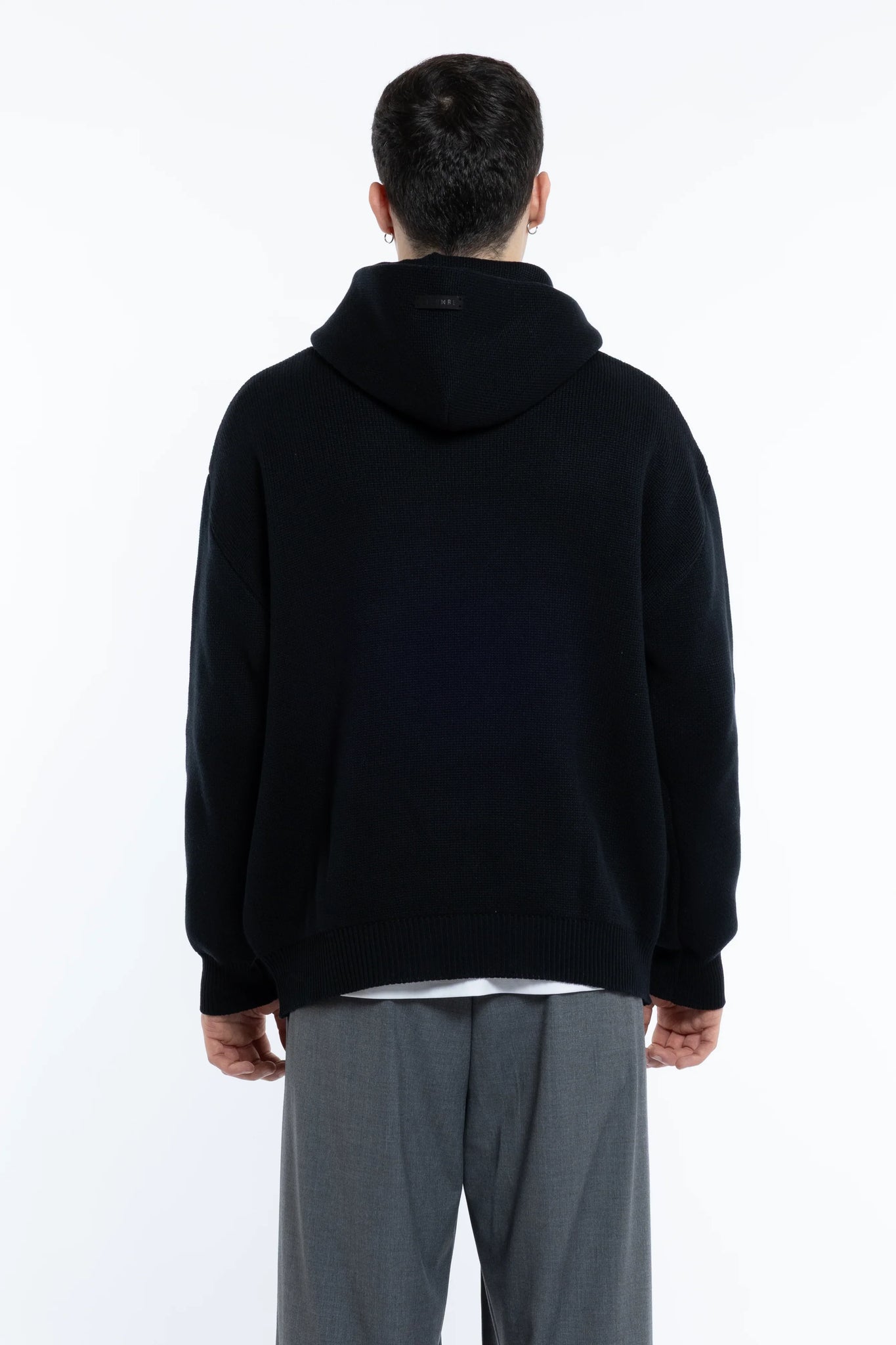 Maglione con cappuccio oversize Eternal Atelier