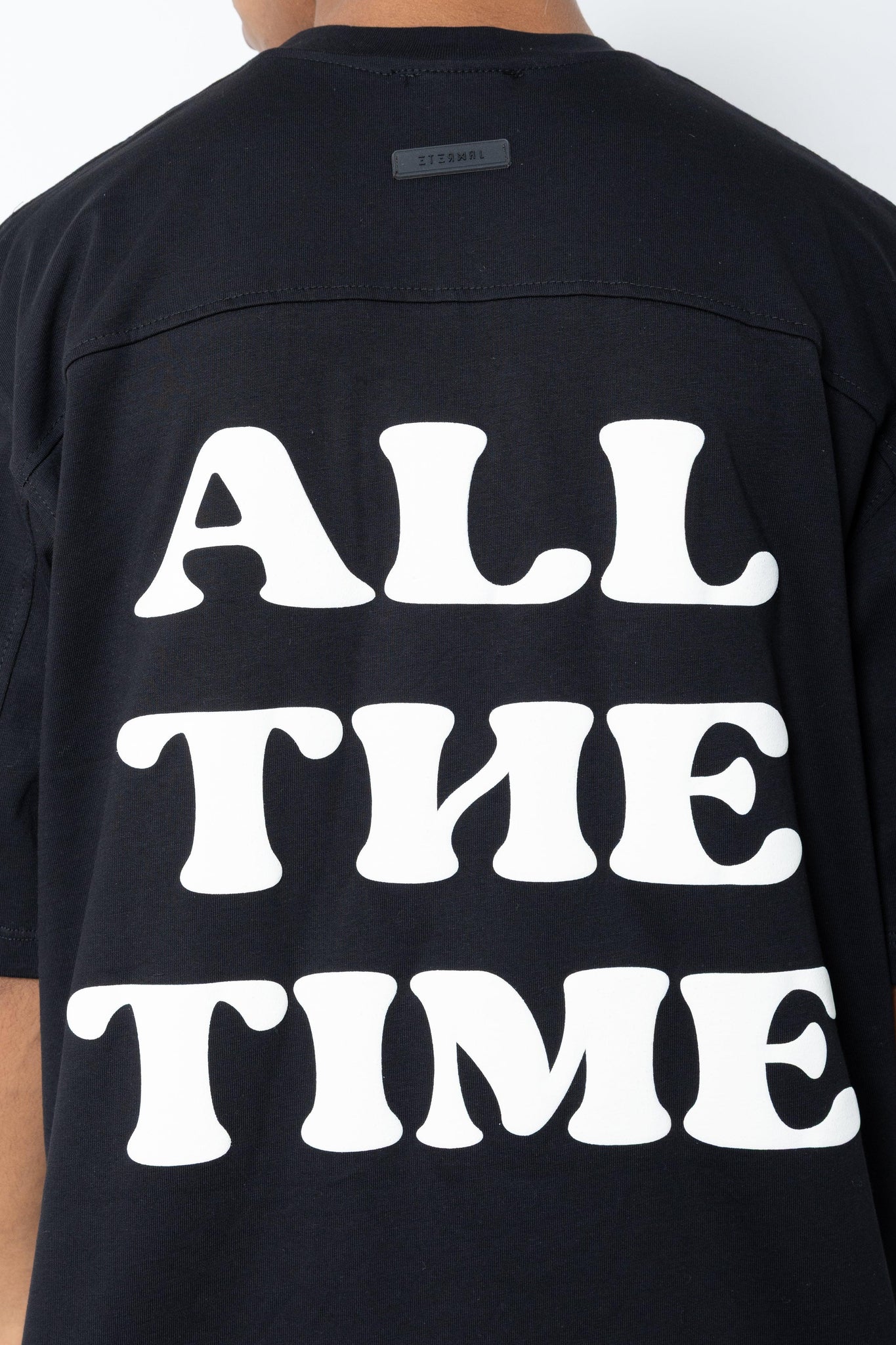 T-shirt in jersey manica corta All The Time Eternal Studio