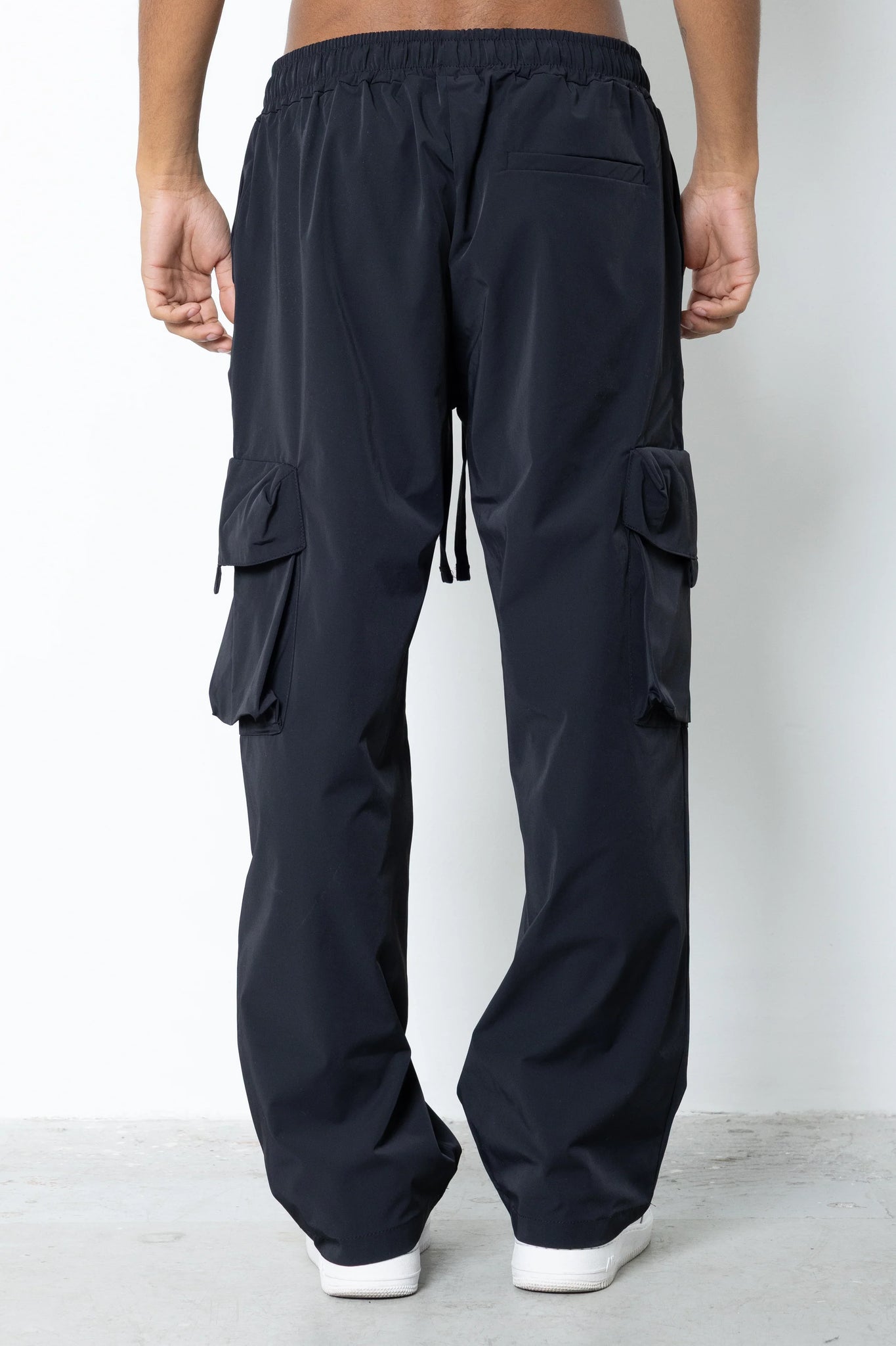 Cargo in tessuto tecnico Eternal Studio