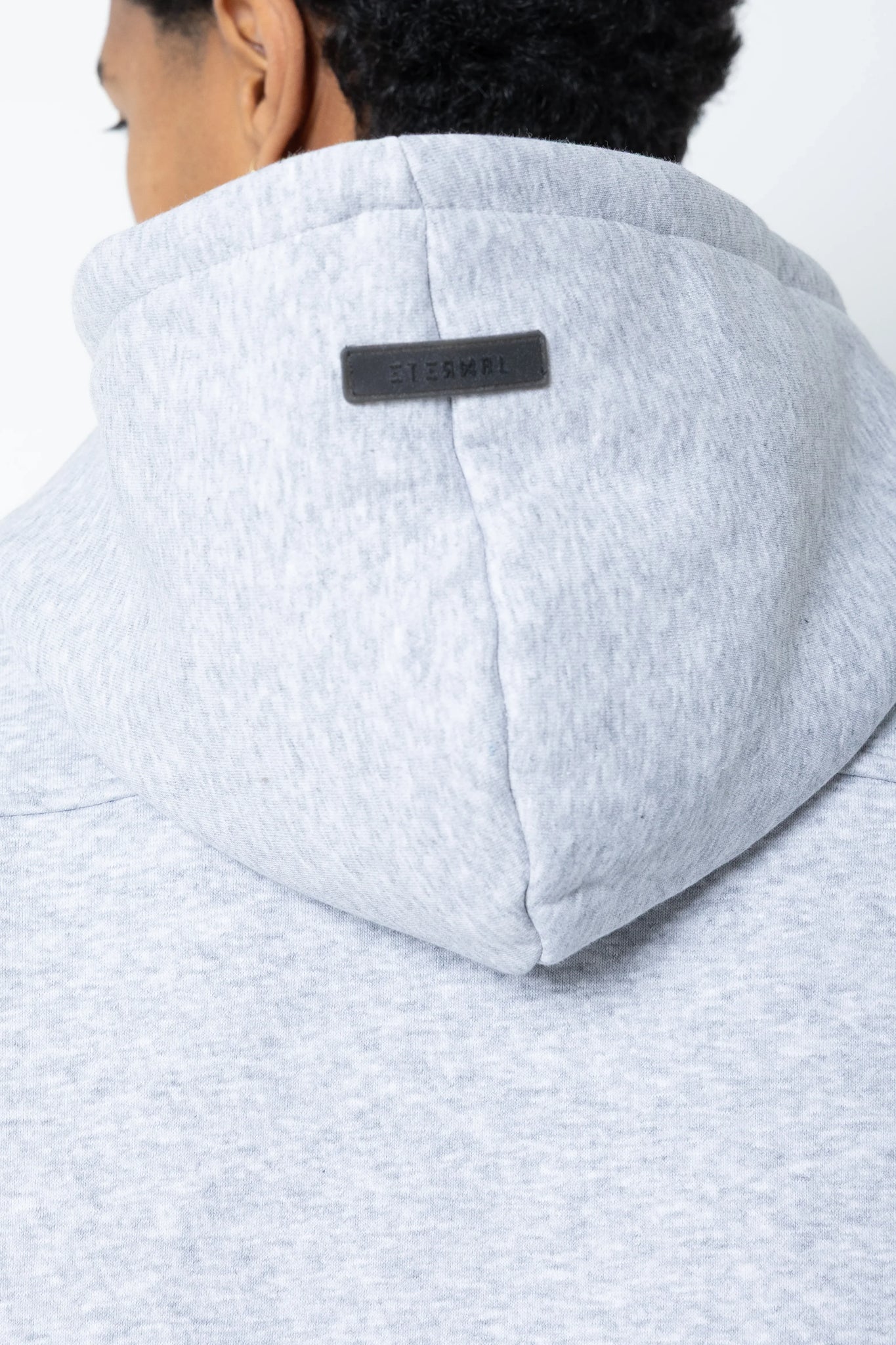 Felpa con cappuccio Eternal Studio