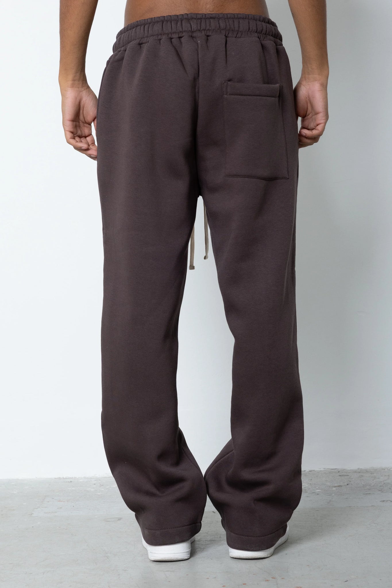 Pantalone tuta fondo ampio Eternal Studio