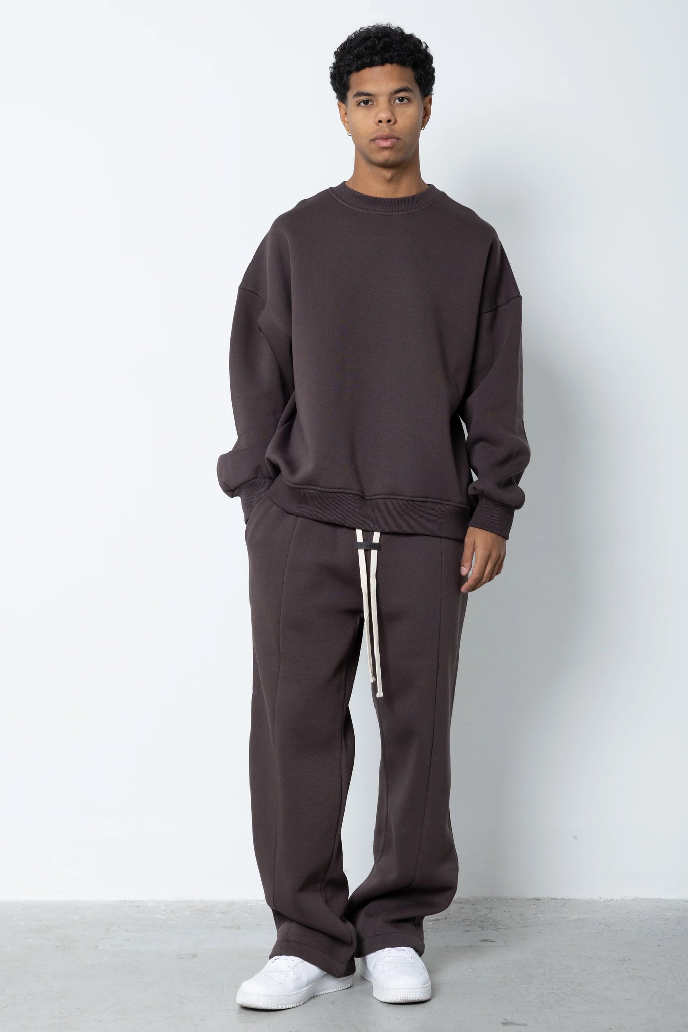 Felpa girocollo over Eternal Studio