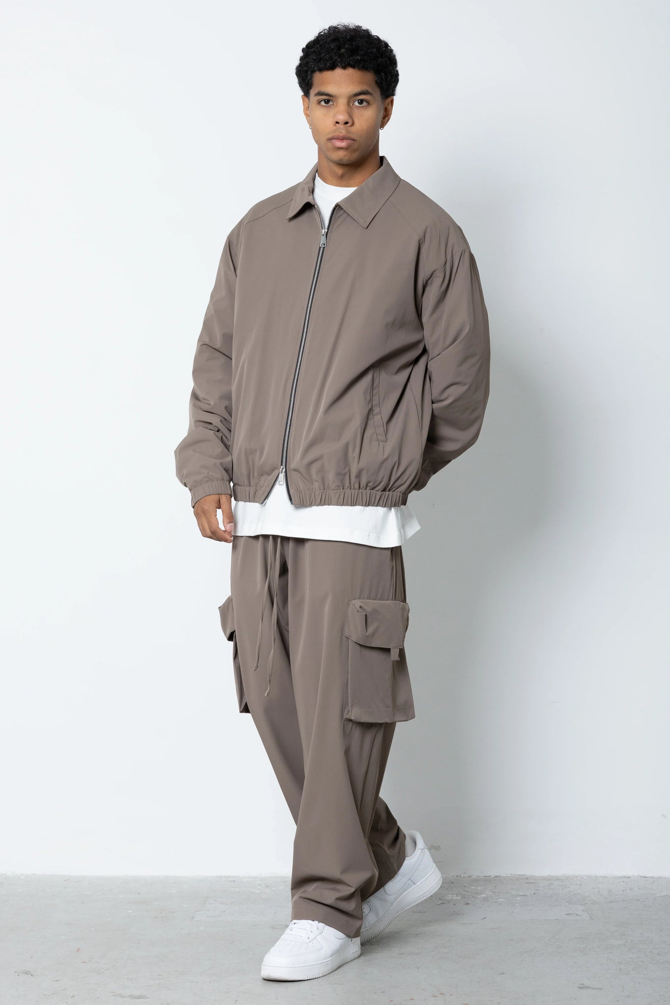 Giubbino in tessuto tecnico Eternal Studio