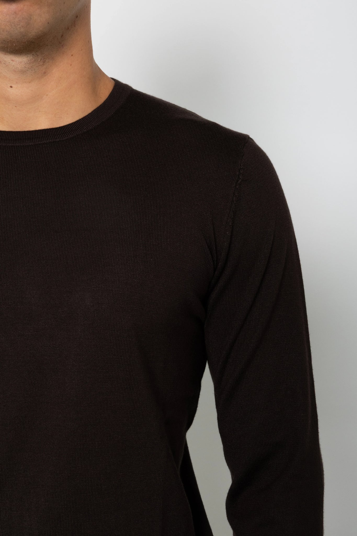 Maglione girocollo in filo