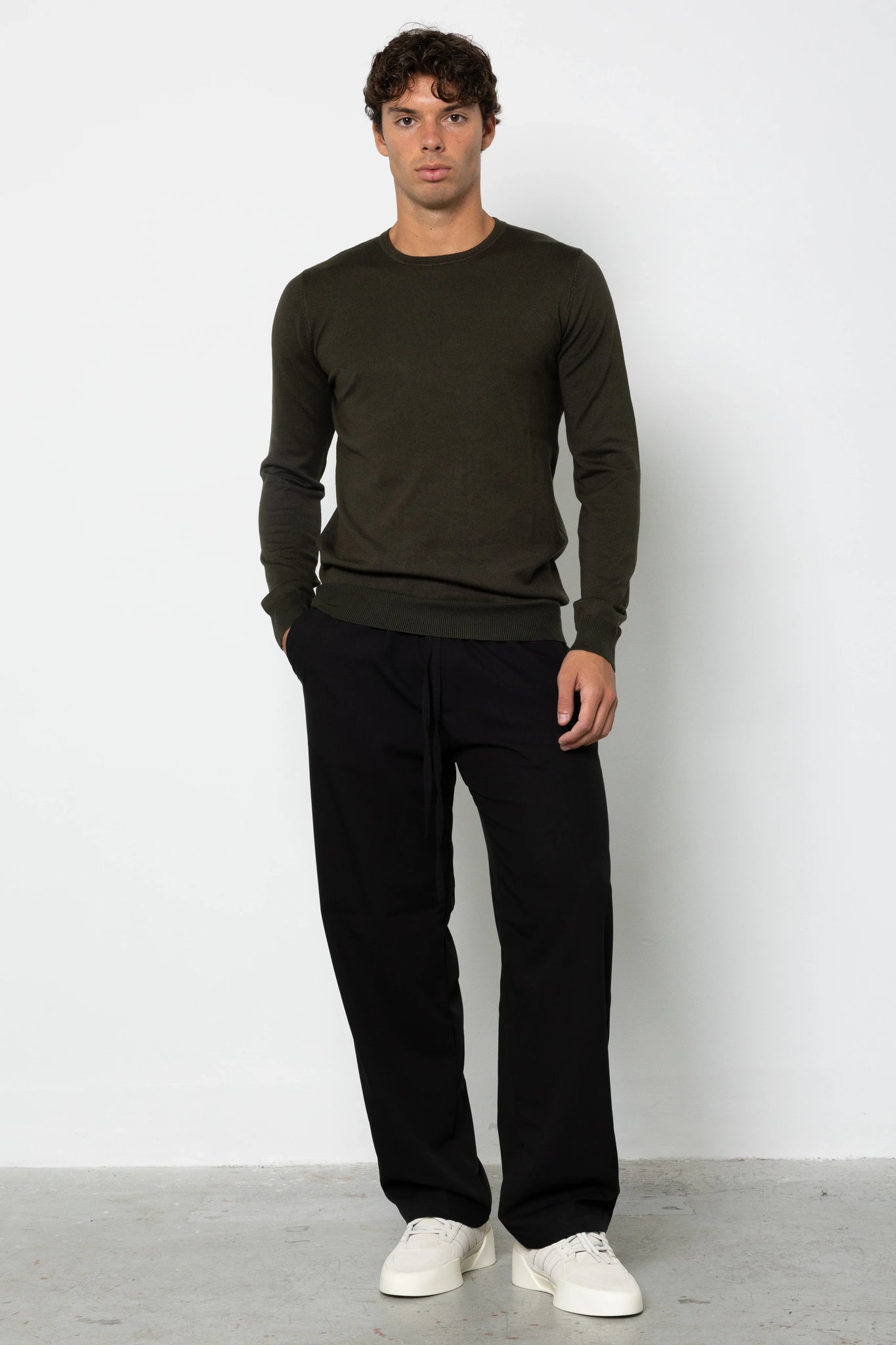 Maglione girocollo in filo