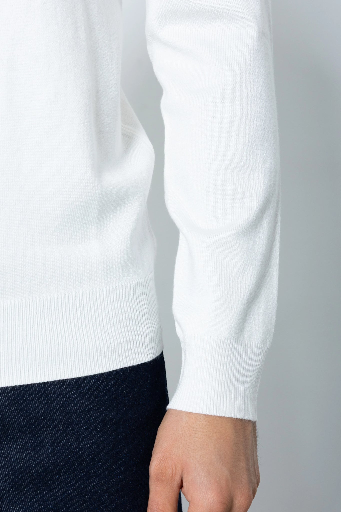 Maglione collo alto in filo