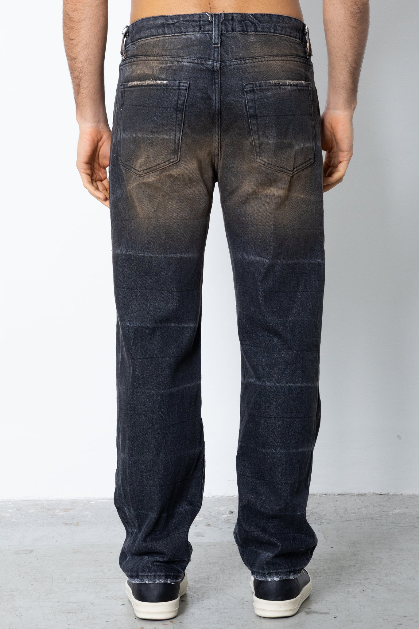 Jeans nero stirature
