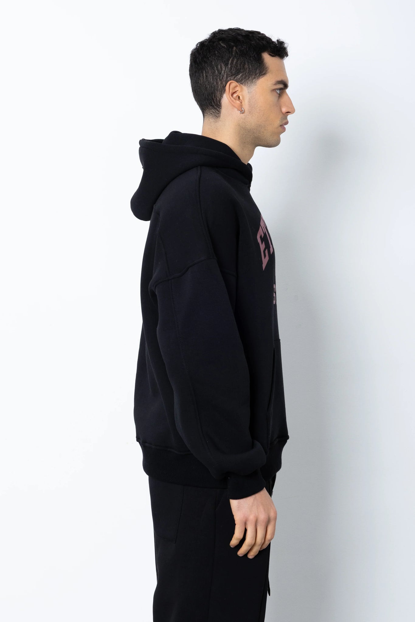 Felpa Eternal studio 2026