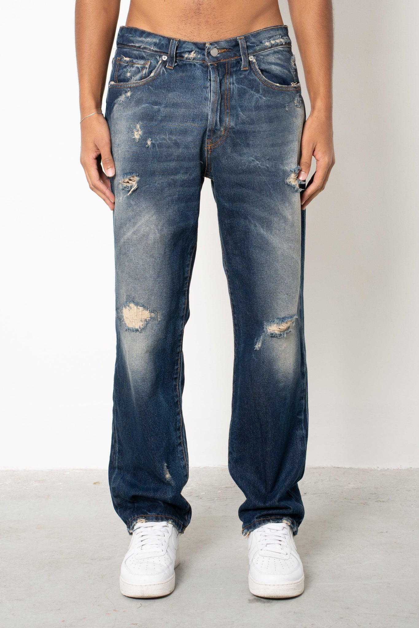 Jeans baggy blu con sarciture